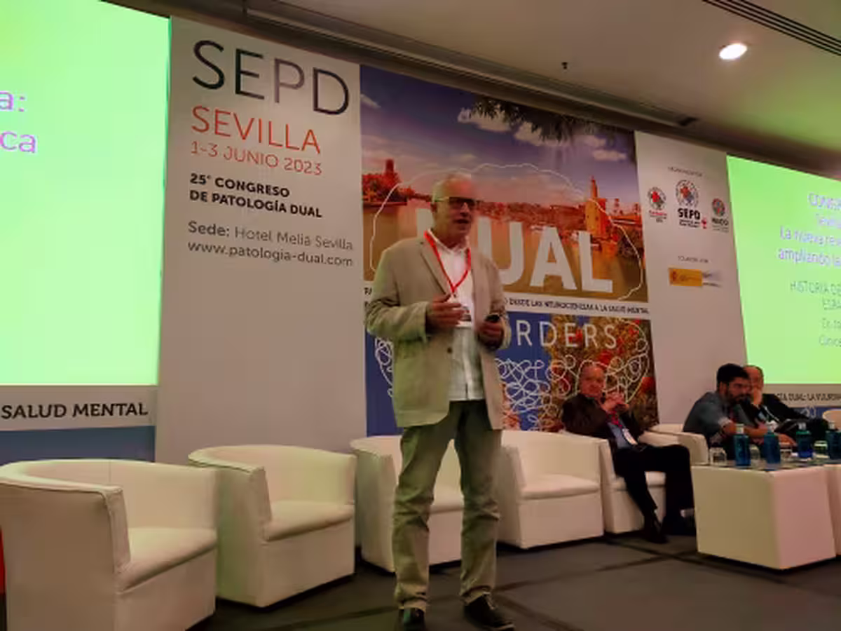 Ponente en el 25.º Congreso de Patología Dual, Sevilla 2023